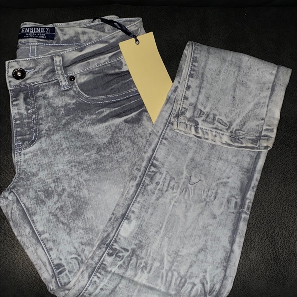 NWT Engine 21 skinny jeans